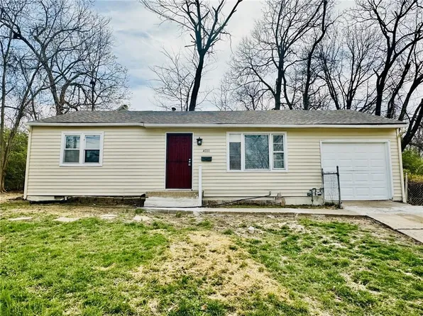 4011 E 55th St, Kansas City, MO 64130