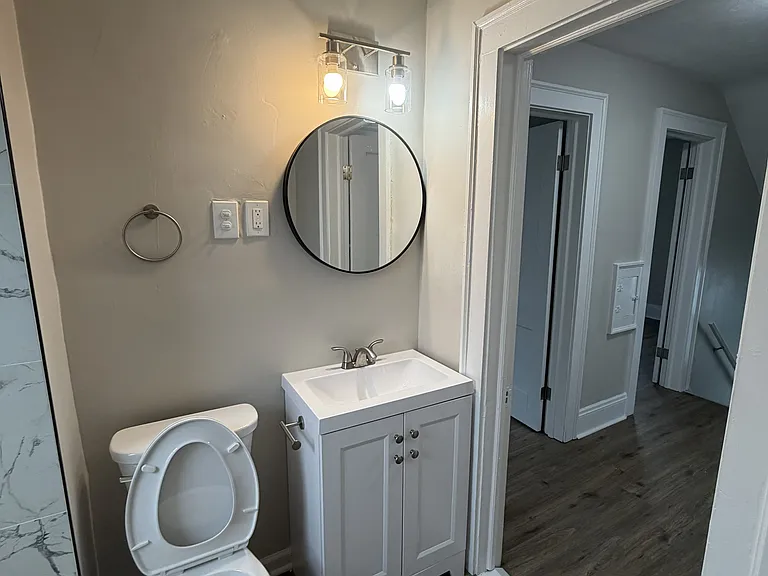 10610 Langton Ave — Photo 15