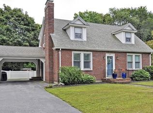 268 Chestnut St, Franklin, MA 02038