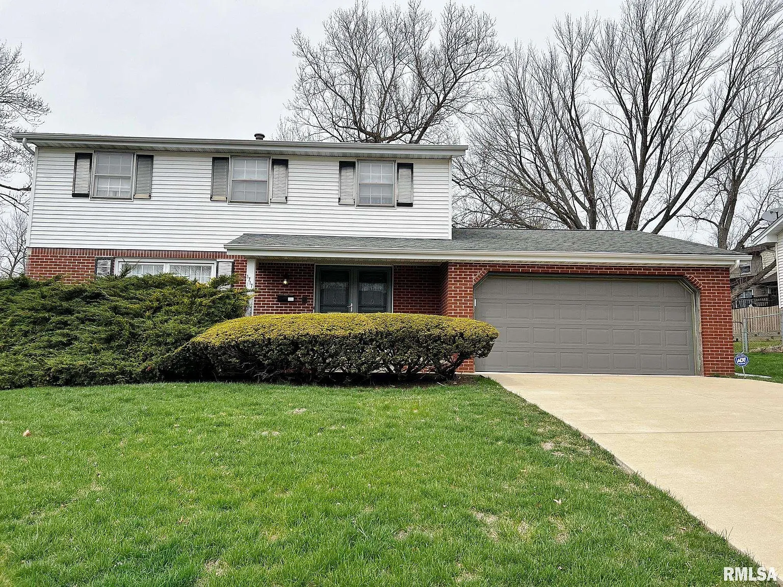 1717 W Pinewood Pl photo 1