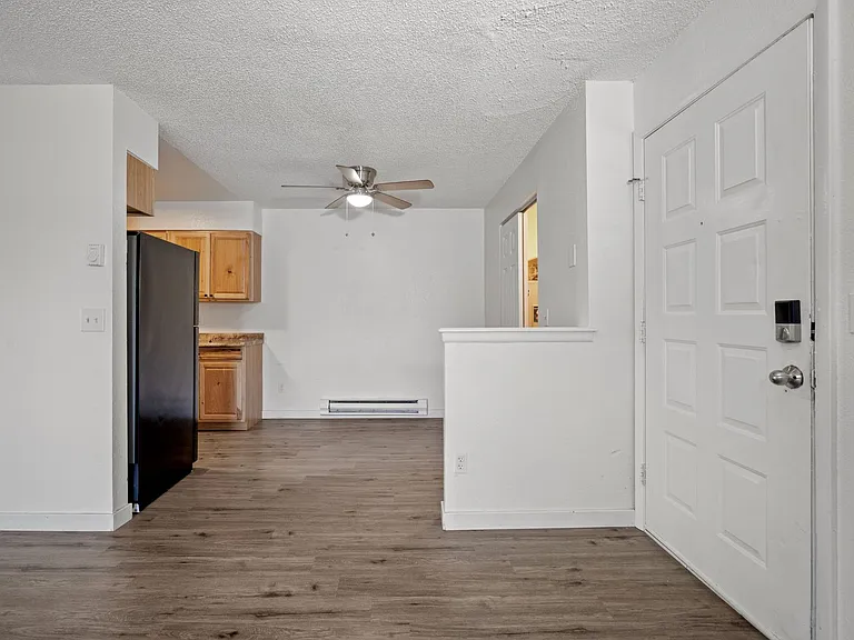 1535 Poplar Dr #22 — Photo 7