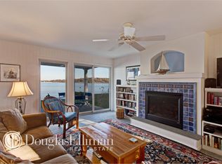 3655 Bay Shore Rd, Greenport, NY 11944