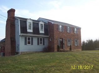 2129 Lebanon Dr, McKeesport, PA 15135