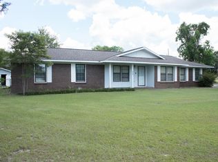 400 N Pridgen St, Geneva, AL 36340