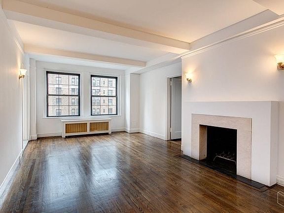 4th image of 15 Park Ave APT 13A