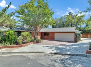 74 Canon Pl, Sierra Madre, CA 91024