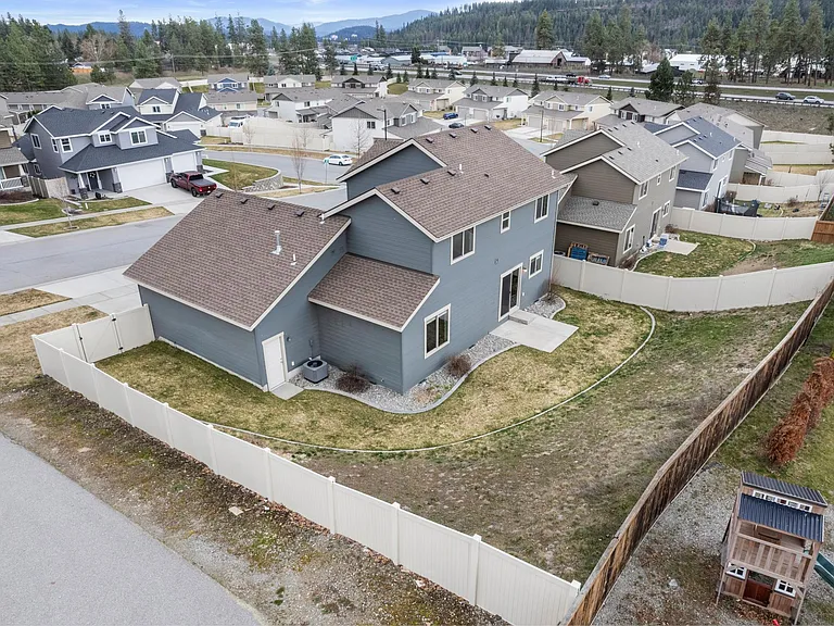 3091 N Sherwood Dr — Photo 27
