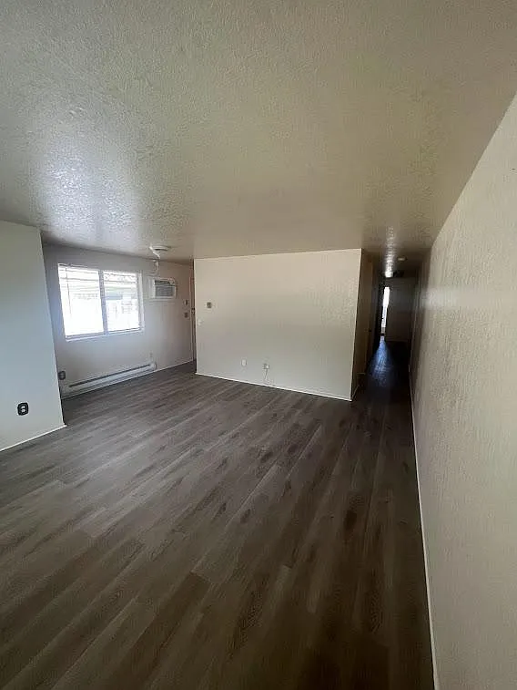 2 bed, 802 sqft, $1,275 — Photo 4