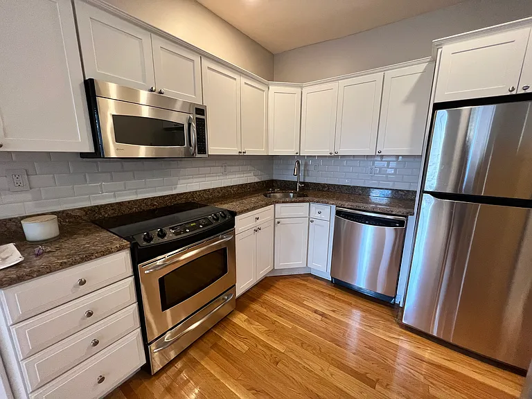 469 Shawmut Ave #1A — Photo 1
