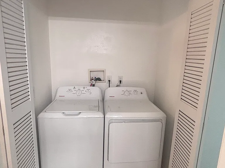 Washer & Dryer