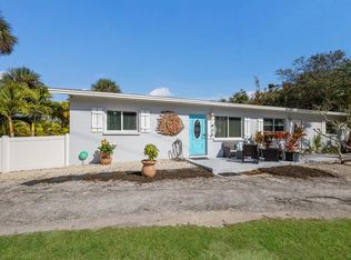 201 75th St, Bradenton Beach, FL 34217