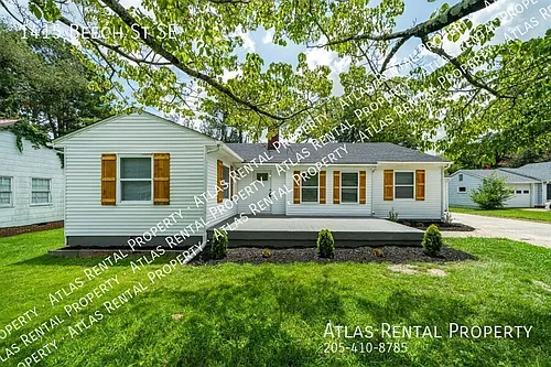 1415 Beech St SE Photo 1