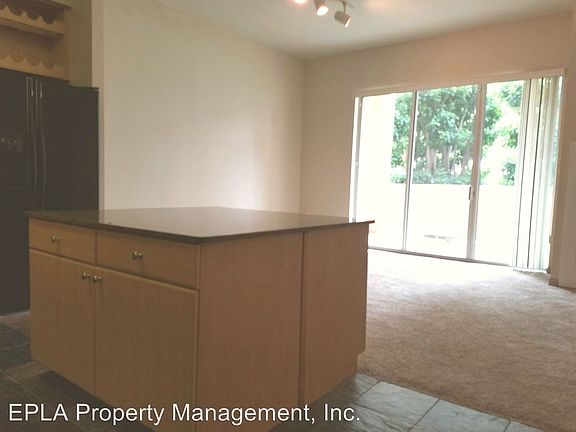 3rd image of 488 E Ocean Blvd Unit 209