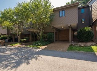 727 Harpeth Trace Dr, Nashville, TN 37221