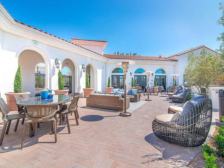 Montecito at Carlsbad — Photo 25