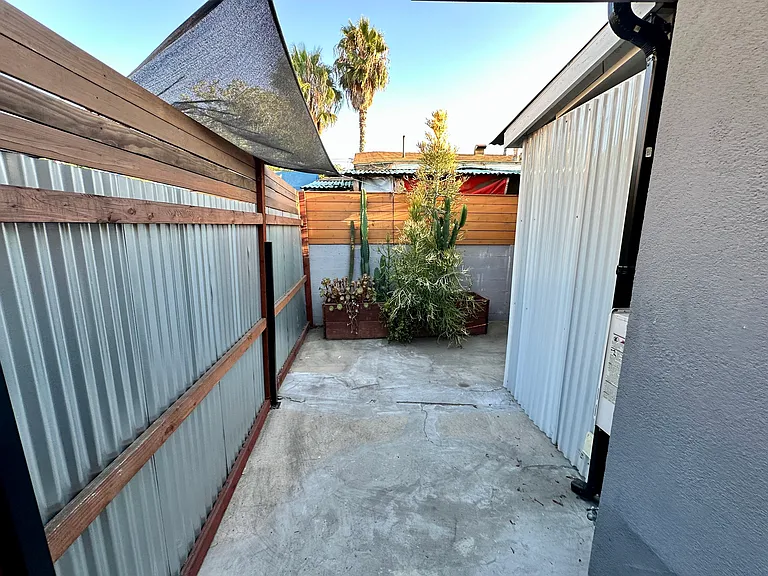 3861 42nd St — Photo 52