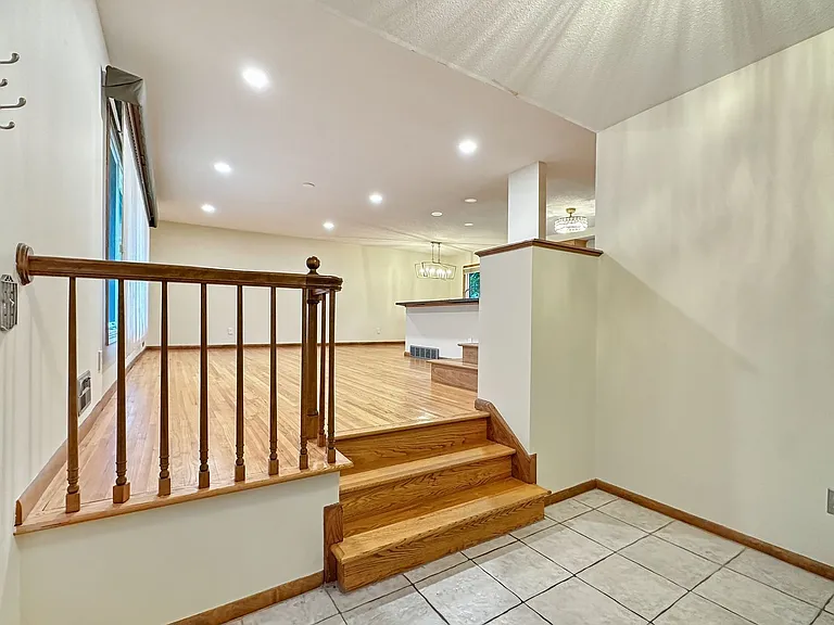 3830 Union Terrace Ln N — Photo 18