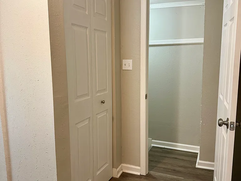 815 E Albert Ave — Photo 21