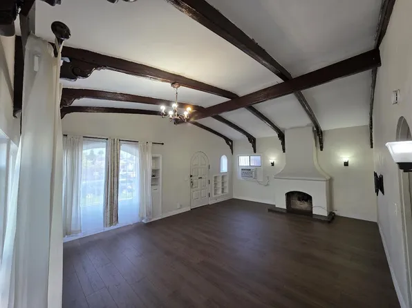 130 E Colden Ave, Los Angeles, CA 90003