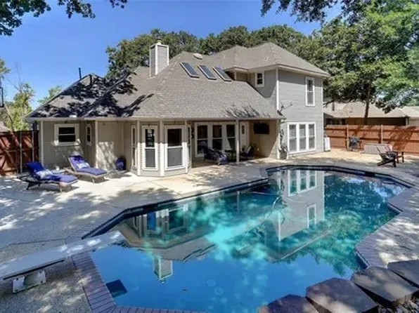 2937 Sweet Briar St, Grapevine, TX 76051