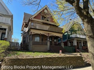 3139 W Juneau Ave, Milwaukee, WI 53208
