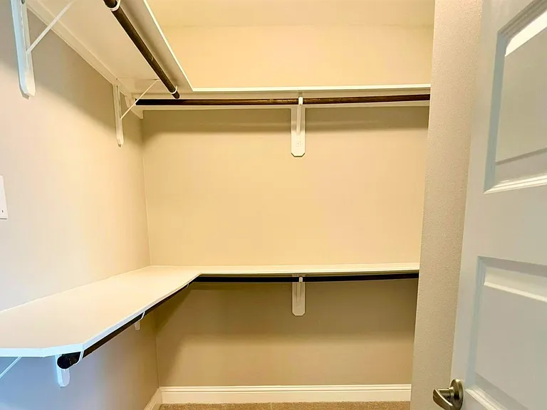 4010 Southall Pl — Photo 16