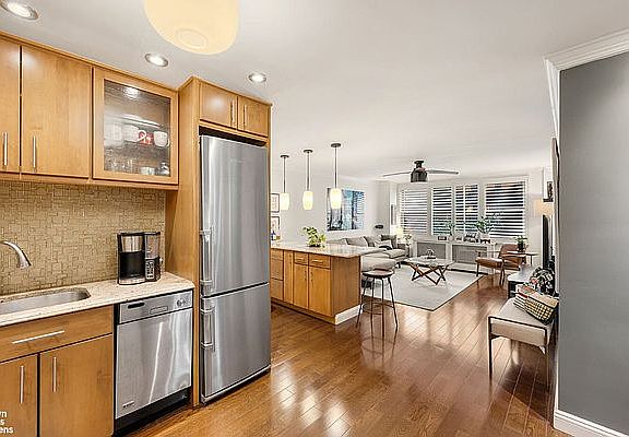2nd image of 209 E 56th St APT 4G