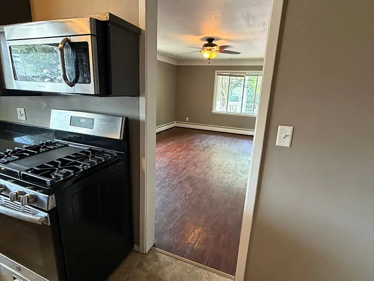 349 15th Ave NE #2 — Photo 11