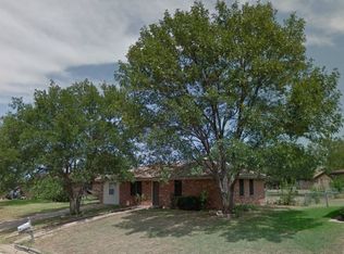 213 Southside Dr, Sanger, TX 76266