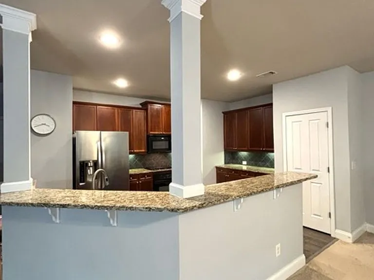 2408 Strand Ave — Photo 13