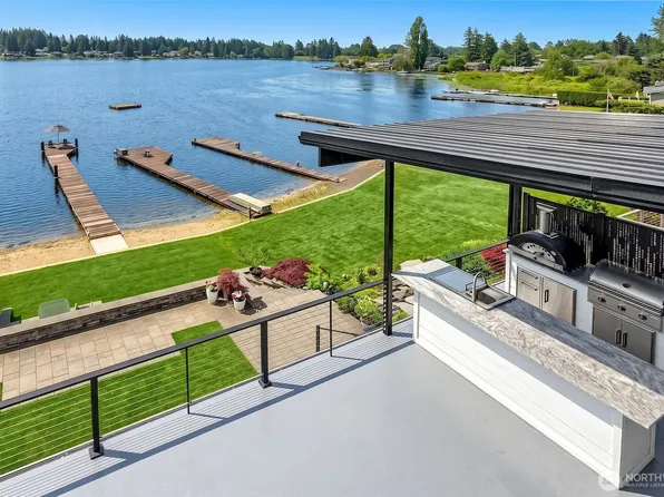 26918 140th Avenue SE, Kent, WA 98042