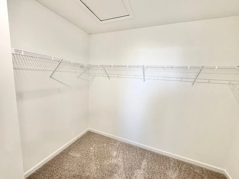 108 Cougar Ln — Photo 15