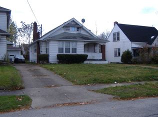 241 E Ravenwood Ave, Youngstown, OH