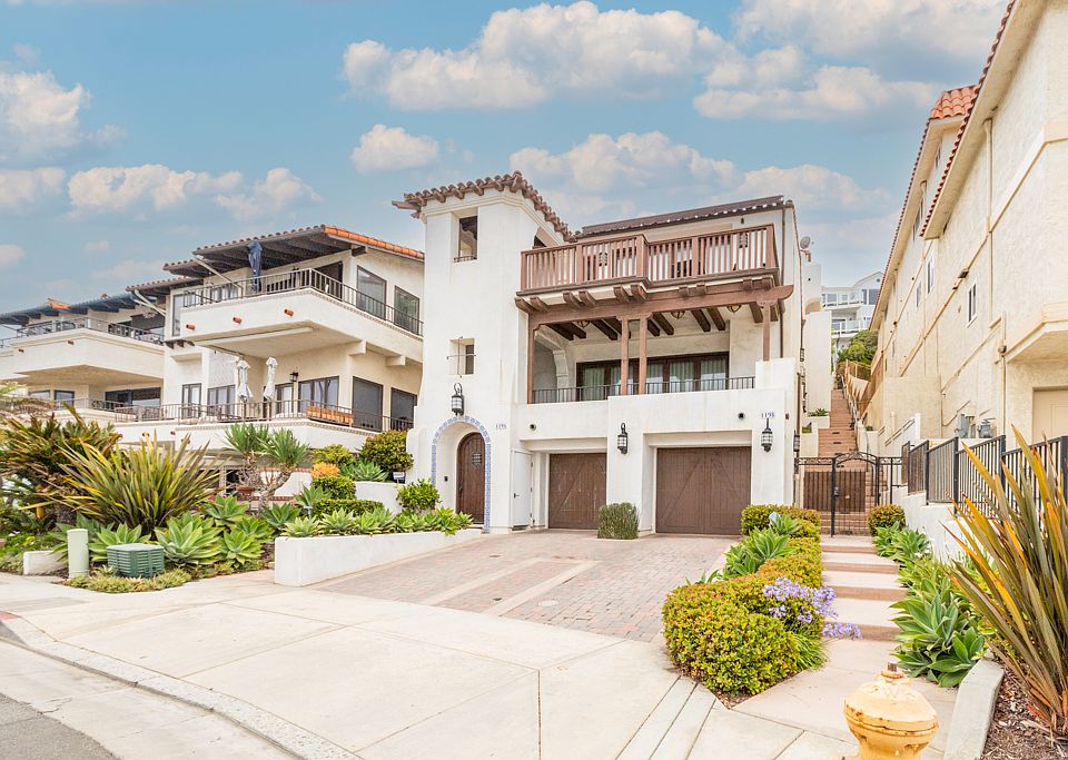 1st image of 119 Boca De La Playa #A