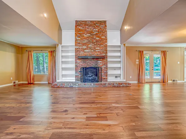 3056 Dominion Cv, Lakeland, TN 38002