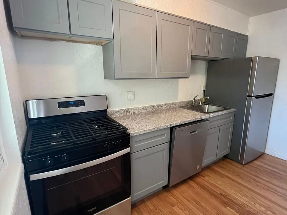 1st image of 412 3rd St #4