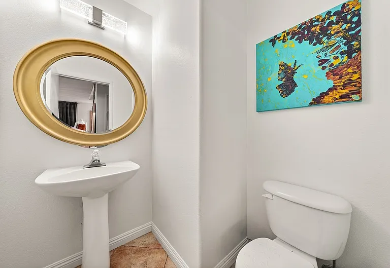 3252 Park Ln #1 — Photo 16