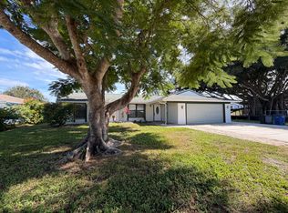 27989 Lance Dr, Bonita Springs, FL 34135