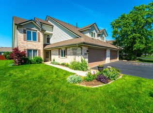 9420 Tyler St, Crown Point, IN 46307