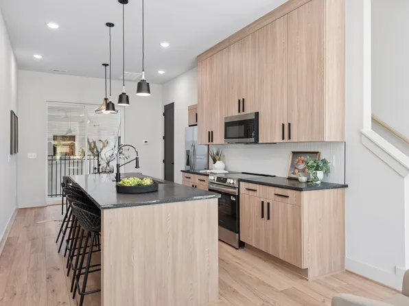3912 Delaware Ave, Nashville, TN 37209