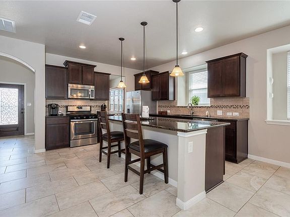 4th image of 5856 Mantalcino Dr