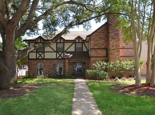 5510 Oak Trail Ln, Houston, TX 77091