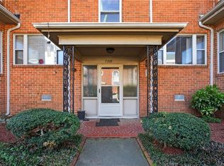 7309 River Rd, Newport News, VA 23607