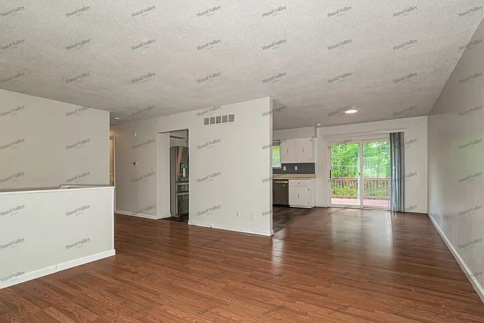 2767 Tiara Dr — Photo 4