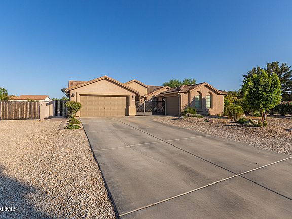 4th image of 31 E PASO FINO Way