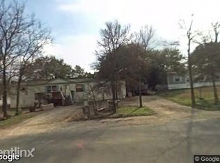 104 Lake Forest Dr, Morgans Pt Resort, TX 76513