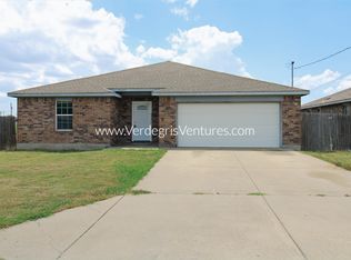 9520 Prairieview Dr, Fort Worth, TX 76134