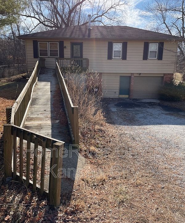 1st image of 16803 NW 76th St