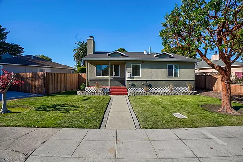 1621 Huron Ave Photo 1
