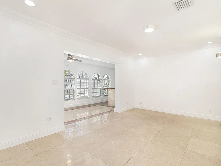 3517 N Flagler Dr — Photo 10